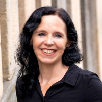 Porträtfoto von Karolina Forster